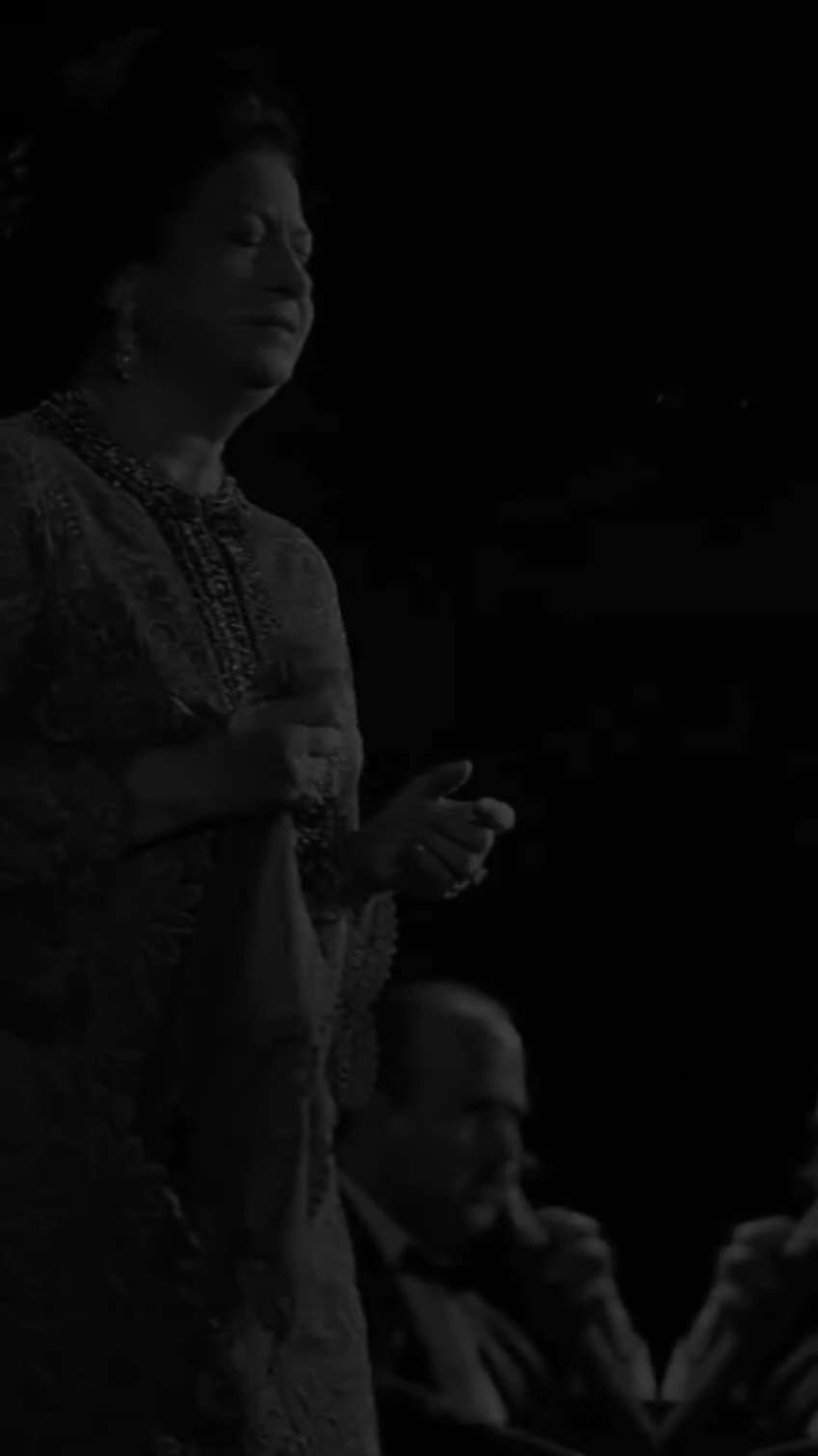 نسينا رقة العاشقين  .  . .  .  سيدة الغناء العربي ❤️ . .#سيدة_الغناء_العربي #صور_نادره #نجوم_زمان #الست #الست_ام_كلثوم #سيدة_الغناء_العربي #الهرم_الرابع #كلثوميات #صاحبة_العصمة #السيده_أم_كلثوم #كوكب_الشرق #كوكب_الشرق_ام_كلثوم #ام_كلثوم #أم_كلثوم #ام_كلثوم_كوكب_الشرق #ثومه #الزمن_الجميل #جمال_عبدالناصر #زمان_بالألوان  #نوادر_كلثوميه #ummkalthoum #uom_kalthom #umkulthum #ummkulthum #um_kalthoum #um_kalthoum #um_kalthom #om_kalthoum #om_kalthom #oum_kalthoum #oumkalthoum #om_khalthom #كلاسيك #فن_اصيل #الست #كوكب_الشرق #ام_كلثوم #سيدة_الغناء_العربي 