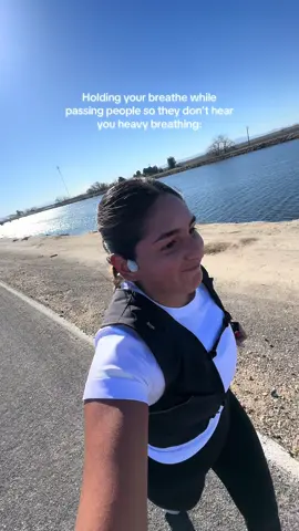 I just wanna look cool 🥲 #runtok #Running #relatable #fyp #fypシ #slowrunner #runninggirl #trending #runner 