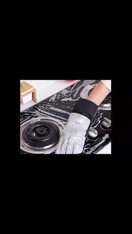 Non-scratch Wire Dishwashing Gloves with Scrubber. Steel Wool Dishwashing Rag. Waterproof Anti-Frozen & Hot & Oil #trend #trendingvideo #scrub #gloves #cleaning #kitchenhack #fyp #sale #safety #household #KitchenHacks 