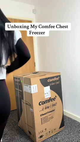 Unboxing my little comfee chest  freezer from @Amazon 😍😘💃🏽 #comfee #freezer #fridge #unboxing #brands #ugccontentcreator #ugcbrands #viraluk #CapCut 