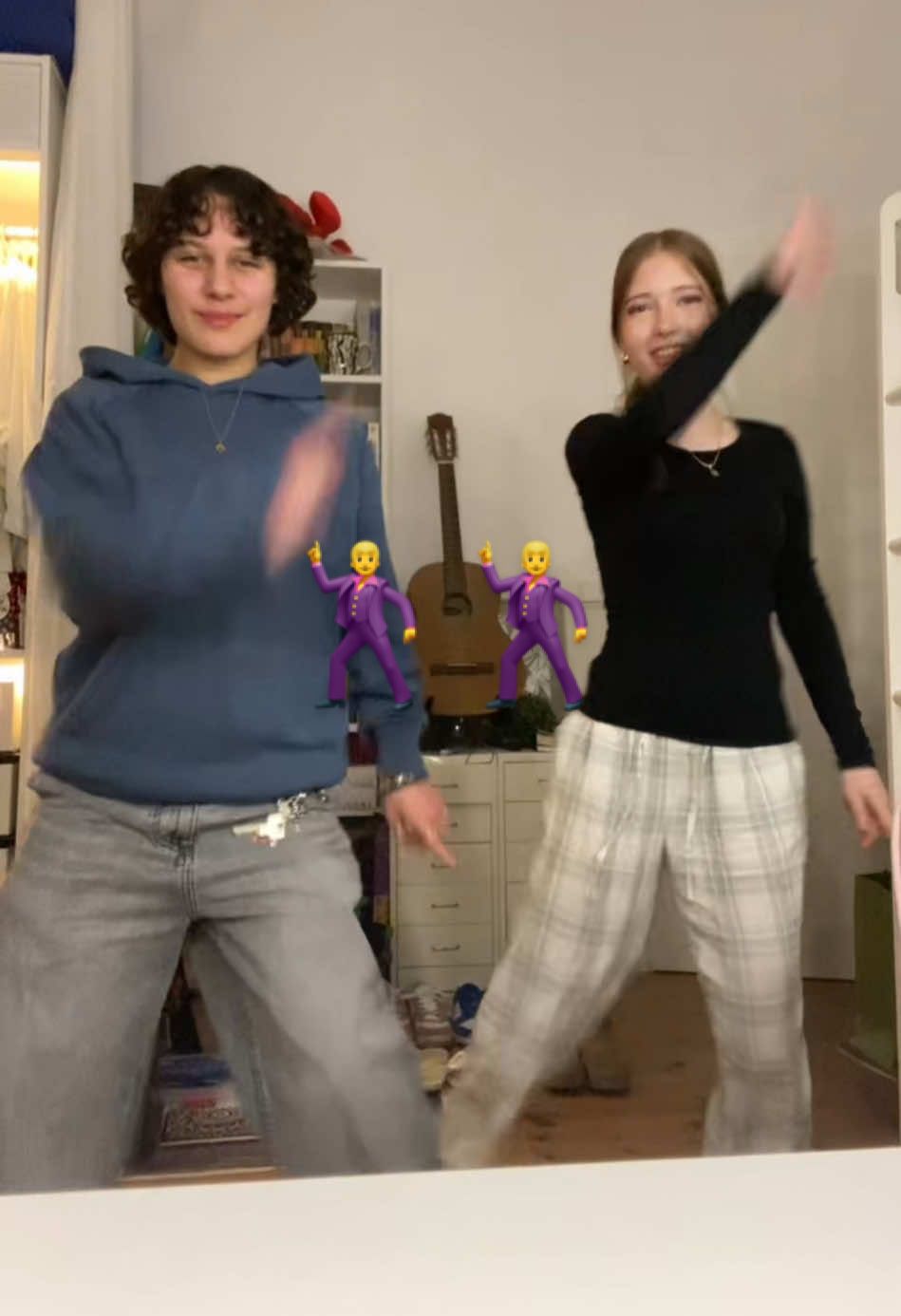 Get DOWN 🗣️ with pookie: @ℳ 😛❤️ #getdown#downdance#dance#pajamas quirky