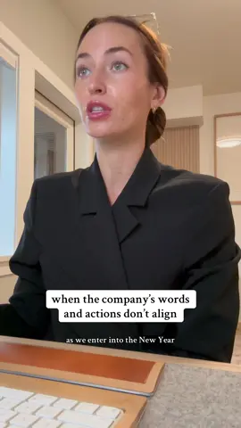 *Toodaloo in confused* #wfh #corporate #relatable #coworkers #toodaloo 