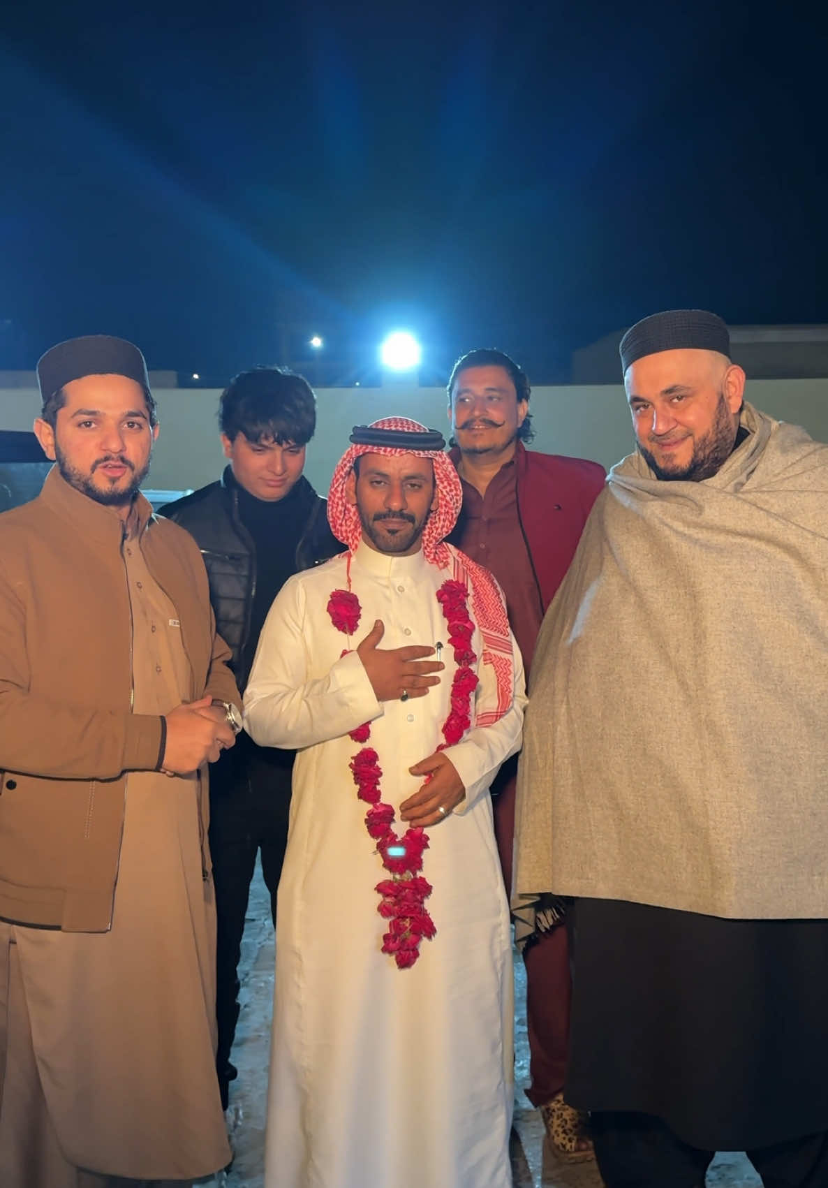 Saudia Arab ta Waps Laro❤️ #shinwarijoongara #saudiarabia #shinwarijoongaraplatter #hammadfoodandtravel #hammadkhanvlogs 