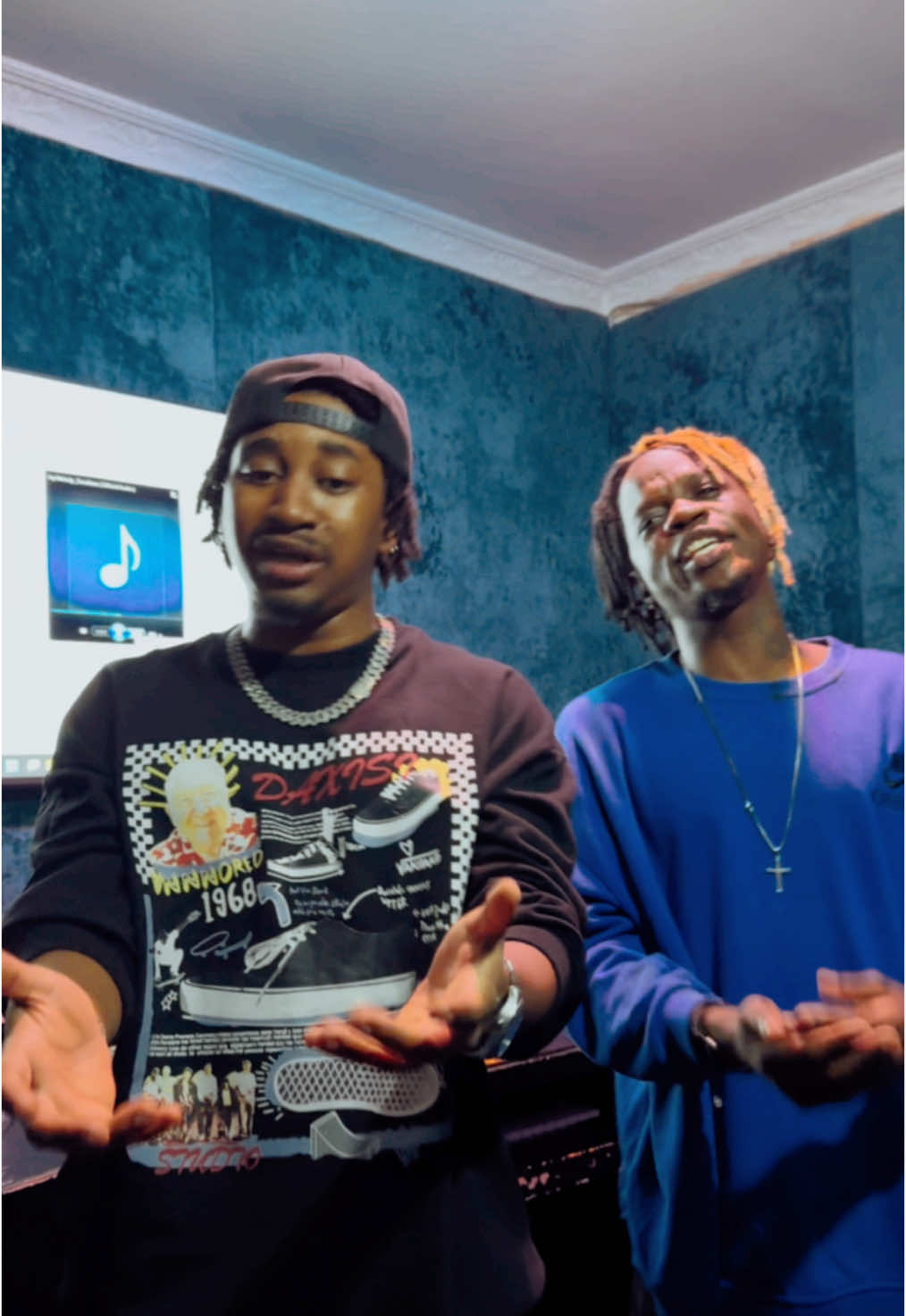 Wanawezaje kwani ku move on 😭? #massfollowing #goviral #geniusjinix66 #jini&jay  #Turudiane #kenyantiktok🇰🇪 #tanzania🇹🇿 #ugandatiktok🇺🇬 #rwandatiktok🇷🇼 #burunditiktok🇧🇮 #jaymelody #fyp #viral_video #congolaise🇨🇩 #geniusjinix66 