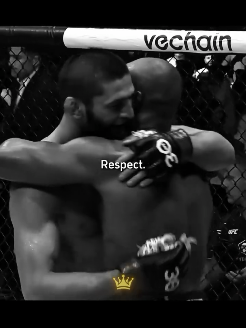 Chimaev Vs Usman 🔥🔥 #UFC #ufcrussia #ufcfightnight #ufc_mma_sport #ufcvideo #ufcedit #mma #mmafighter #kickboxing #grappling #khamzatchimaev #chimaev #usman #epic #aura #respect 