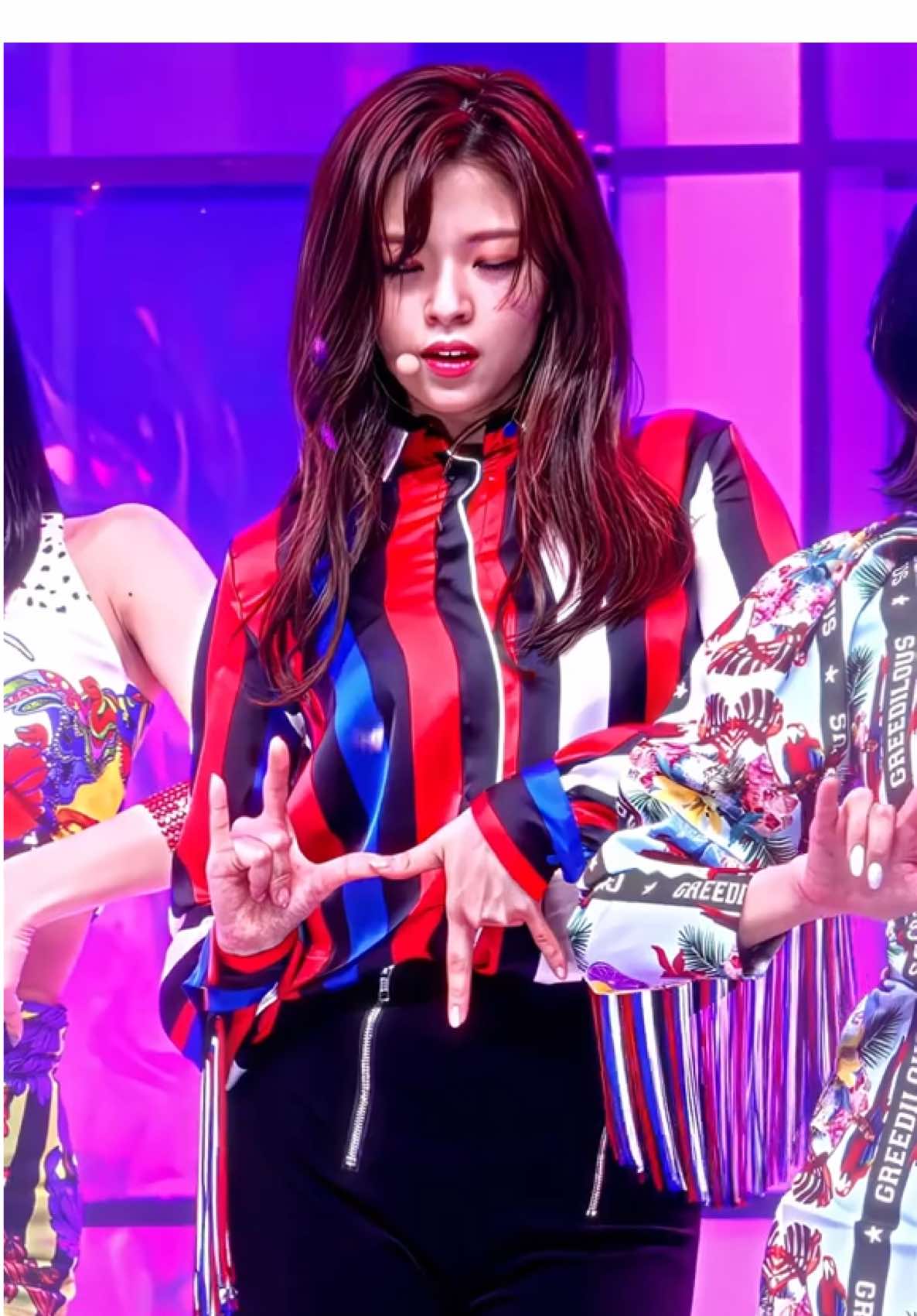 The most requested! #fancy #twice #jeongyeon 