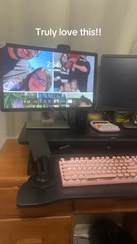 This right here helps me so much!! #adjustable #desksetup #computersetup #sitandstanddesk #wfh #officelife 