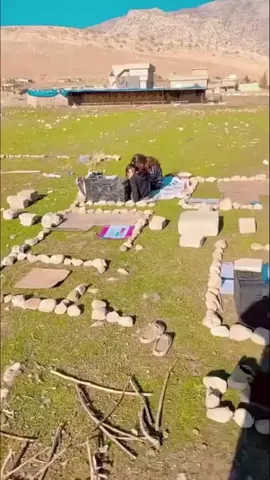 #بيت_بيوت من #ألعاب #الطفولة        ألا ليت الزمان يعود يوماً 