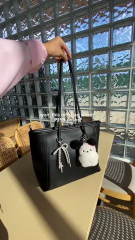 my everyday bag✨💯 #everydaybag #bagforwomen #totebag #fyp #trending 