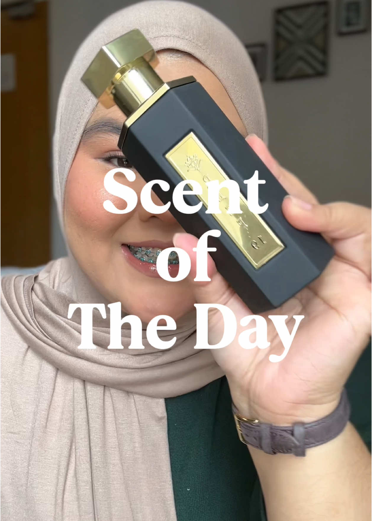 #SOTD edisi cuaca panas lembab: go with musky fresh floral! Reef - 19 Lily of the Valley, Jasmine and White Musk 🌷✨ #reefperfumes #parfumarab #reef19 