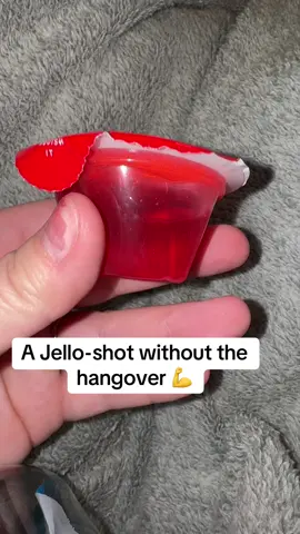 Pre-workout jello shot! @Squish-Energy #preworkout #jelloshot #preworkoutjelloshot #GymTok #gymrat #tiktokshopaffiliate #contentcreator 