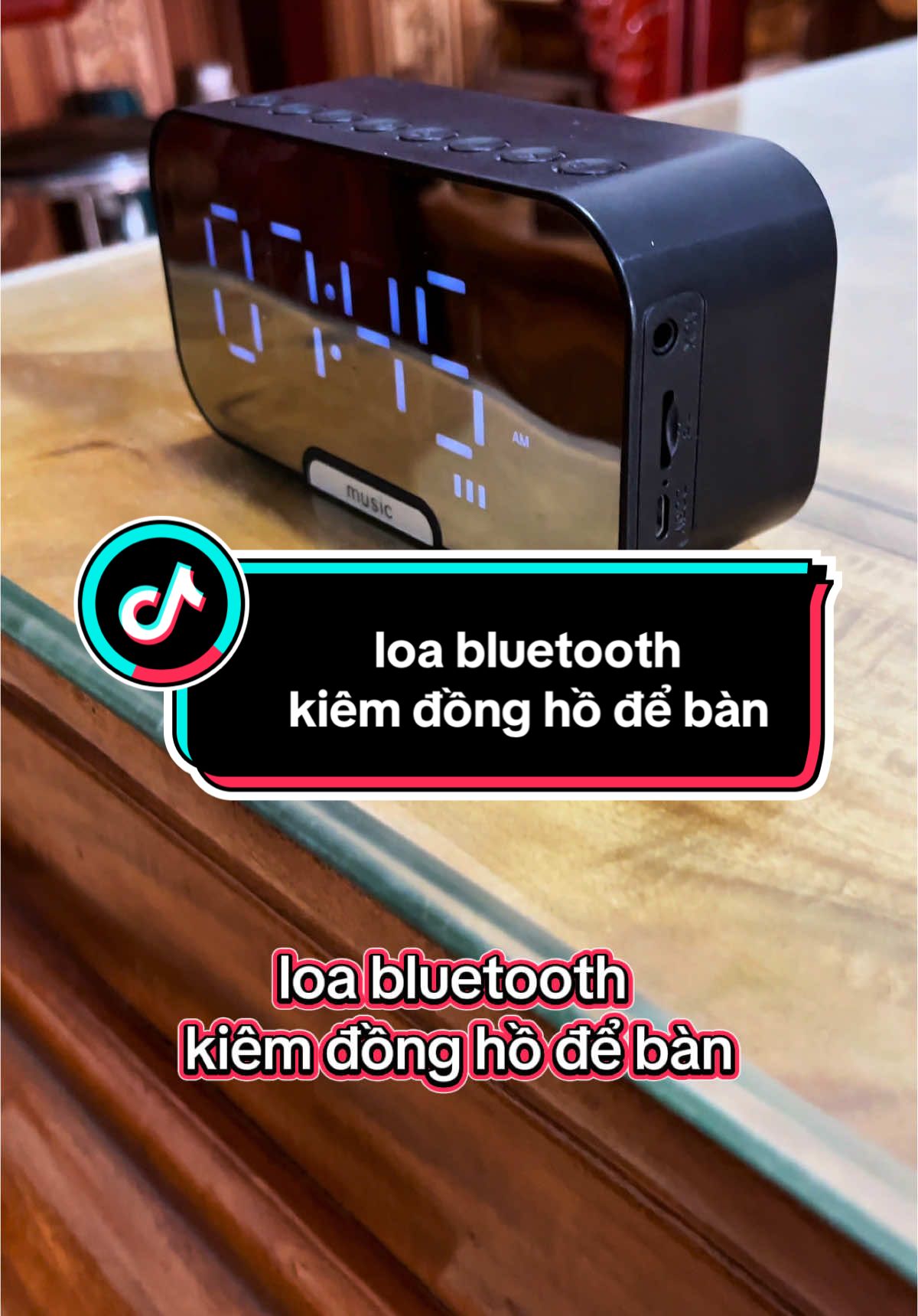 loa bluetooth kiêm đồng hồ để bàn #loa #donghodeban #donghothongminh #donghodecor #loamini #loabluetooth #loabluetoothmini #decor #decorgaming #setupgaming #setupgamer 