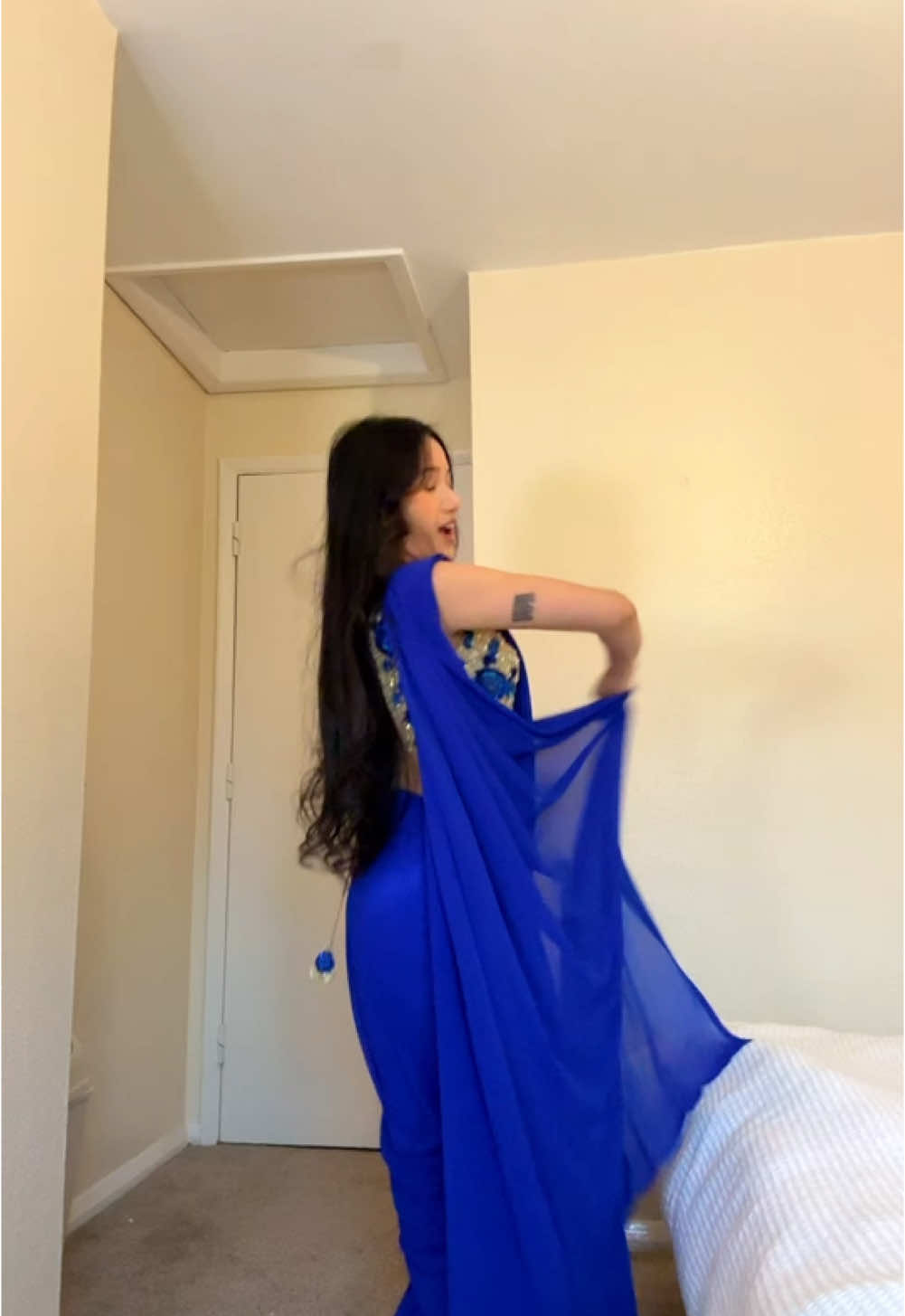 uyi amma 🙈#sasilohorung #fyp #trendingsound #dance 