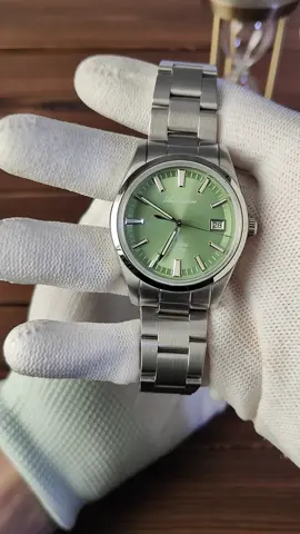 ADDIESDIVE AD2077green dial. #addiesdive #addiesdivewatch #watchcollectors #watches #addiesdivead2077 #nh35movement #39mm #ad2077 #greendial