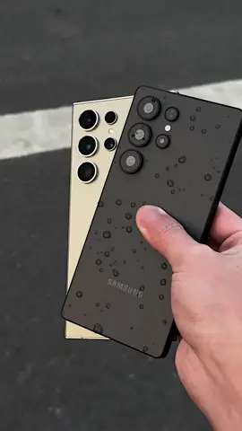 Samsung s25ultra VS Samsung s24ultra I prefer a more rounded one S25Ultra or 24Ultra with sharp edges #mobile #digital #fyp #Samsungs25ultra #Samsungs24ultra #samsung 