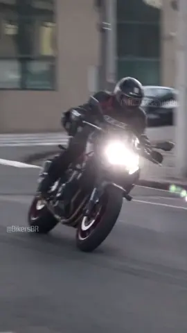 Kawasaki Z900 com escape Full acelerando na abertura do vídeo BIKERS 143! Completo no canal! 🔥 🎥 @Ed Cunha  #BikersBR #Superbikes #motorcycles 