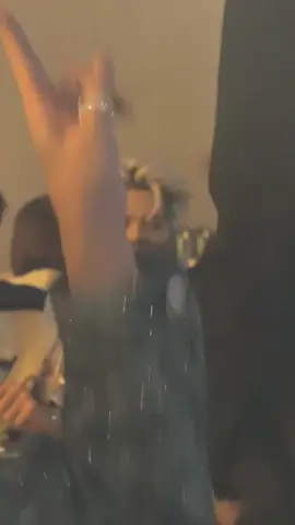 Tay đâu tay đâu cả nhà mình ơi, ra xem Quang Anh múa quạt nè. Cảm ơn anh Tú Voi đã quay một em chất lượng như này ạ. #RHYDER #dghouse⚡️ #datvietvacyep 