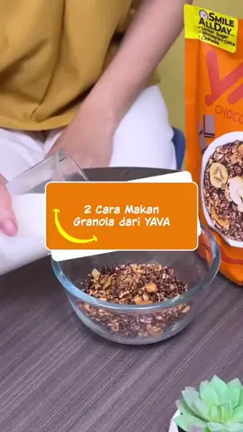Mimin kasih 2 cara makan Granola dari Yava 😁  Buat kamu yang rumahnya palur dan sekitarnya bisa ambil langsung loh 🥳 Happy shopping 🛍️ #kebutuhandapur #belanjahemat #sarapan #cemilansehat #snacksehat #yavasnack #menusarapan #solo