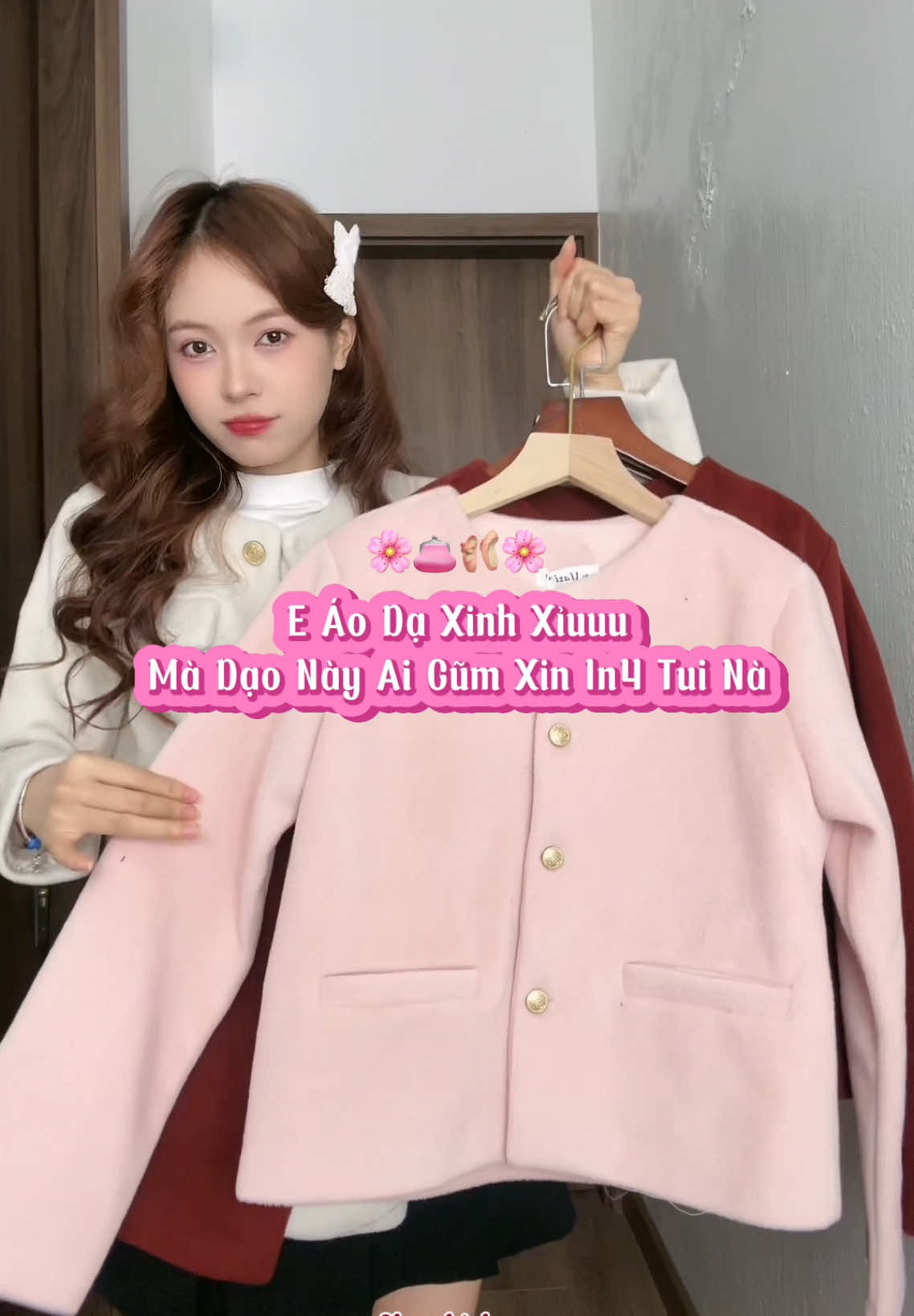 Dạ xinh đón Tết mà mn xin in4 tui suốt nà 😜#ThanhThoiLuotTet #chambishop #xuhuong #tet2025 #aodai #chambishop #xuhuong #trending #summerhaul #xh #viral #LearnOnTikTok #review #review #thoitrangnu #outfit #outfits #unbox #phoido #capcut #grwn #oufitidea #summervibes #babydoll #dailyoutfit #outfitdate #TrendinginGuardian 