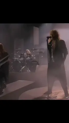 🎸🎼🌹🕊️🖤#johnsykes 🕊️🖤 #isthislovewhitesnake #IsThisLove Canción de #whitesnake #musica80y90  #solobuenamusica 
