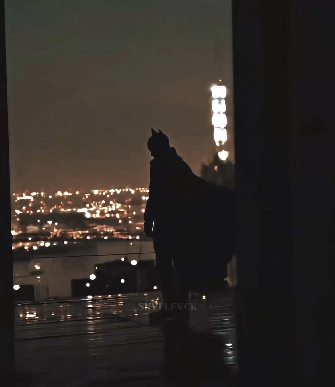 #batman ||  #batmanedit #brucewayne #brucewayneedit #justice #vengeance #robertpattinson #robertpattinsonedit #gothamcity #smellsliketeenspirit #nirvana #foryoupage #fyp 