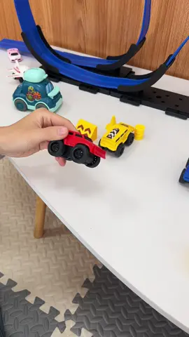Cool track car toy#toys #Children #puzzletoys #intellectualtoys #cartoys 