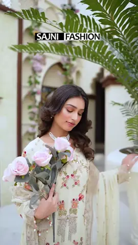 #Sajni #fashion #boutique 