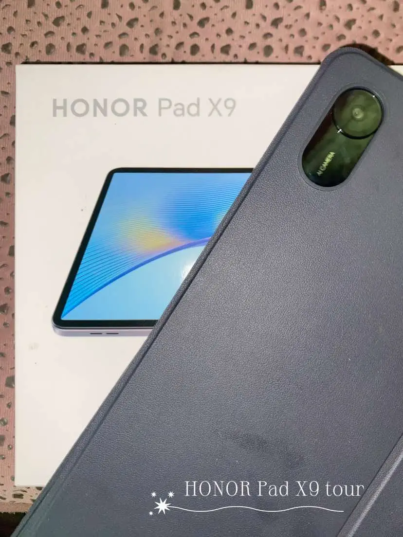 Level up your study game 📚✨ Why settle for less? The Honor Pad X9 makes multitasking a breeze for work, play, and everything in between! 💻📖 #honorpadx9 #honor #fypシ 