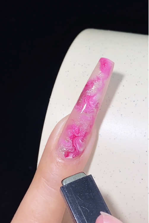 The three colors blend very well💕#nails #nailart #naildesigns #nailtutorials #nailartvideos #nailtech #bloominggel #fyp 