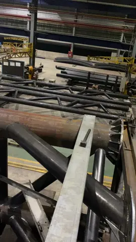 Cố gắng lên anh em ơi👨‍🏭🇻🇳 #vincoloa #weldingtiktok #welder #hànmig #cơkhí #weldinglife ##weldingschool 