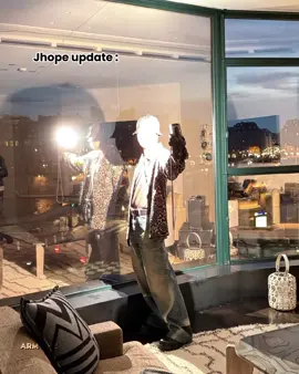 I can't stop laughing 😭🤣 #armybts #bts #jhope #bighit_official_bts #fyp #foryourpage 