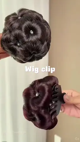 Only one clip is needed, and a shape is ready.#hairclip #hair #wig #flower 