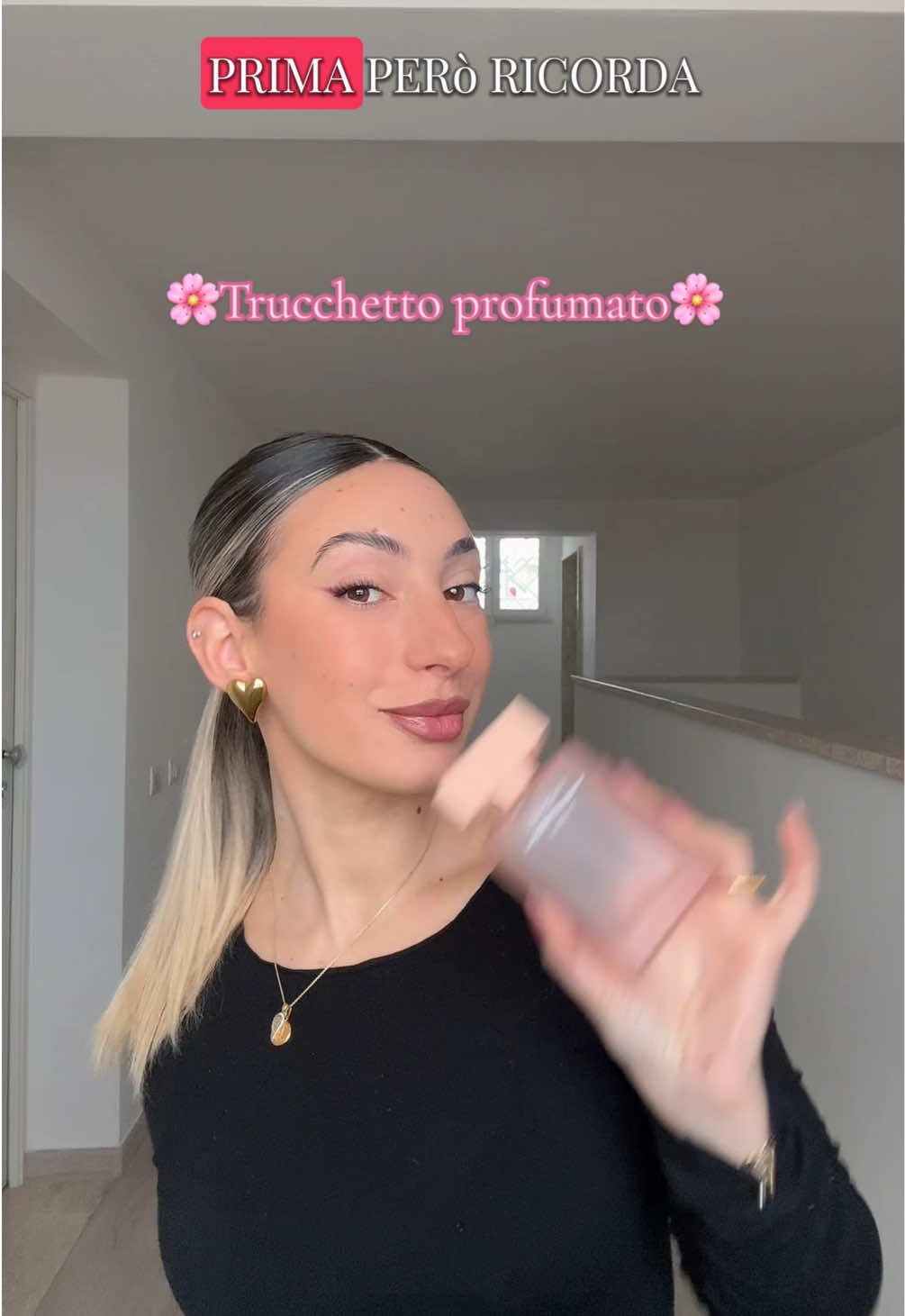 🌸TRUCCHETTO PROFUMATO🌸  Ma attenzione, perché dopo aver visto questo video non metterai più il profumo come prima 🤭  Io ho utilizzato un olio al muschio, precisamente quello di @emanuelabiffoliofficial  E come profumo Musk Nud3 di @narcisorodriguezparfums  Ci provate e mi fate sapere? Io vi aspetto qui 