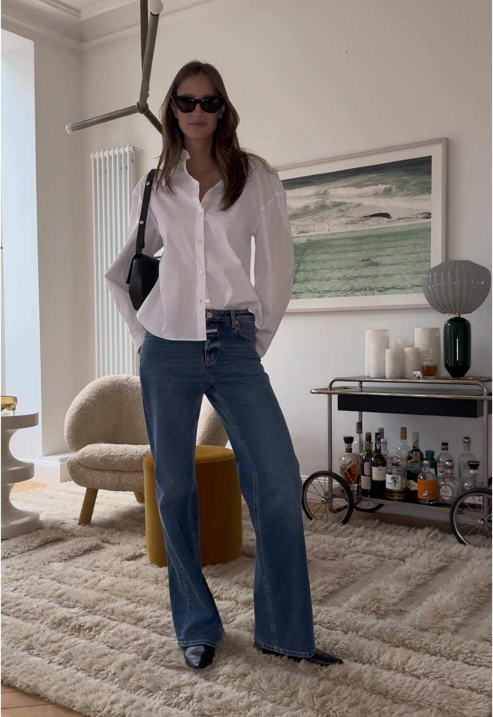 Style Inspiration: pairing our denim style Gillan with a white blouse #closedoffical #denim #fashion 