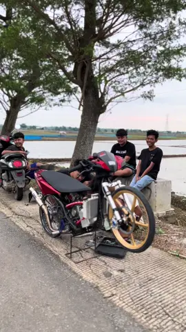 Nyore #fyppppppppppppppppppppppp #vario #variostyle #beranda #berandatiktok #varioledold 