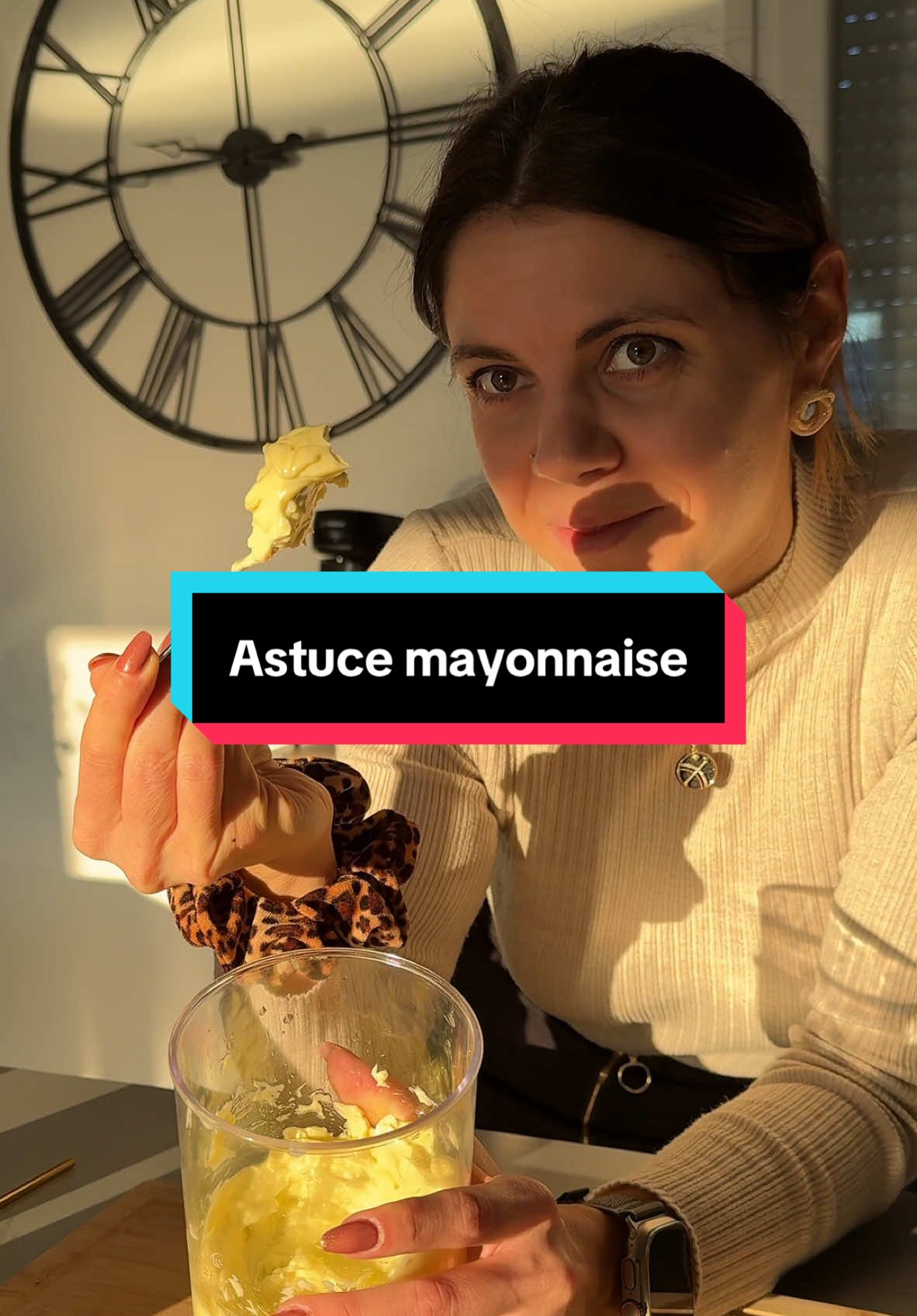 Pourquoi acheter une mayonnaise ultra transformée, pleine de sucres et de d’additifs quand c’est aussi simple de la faire soi même ? 😱 #astuce #apprendresurtiktok #pourtoi 