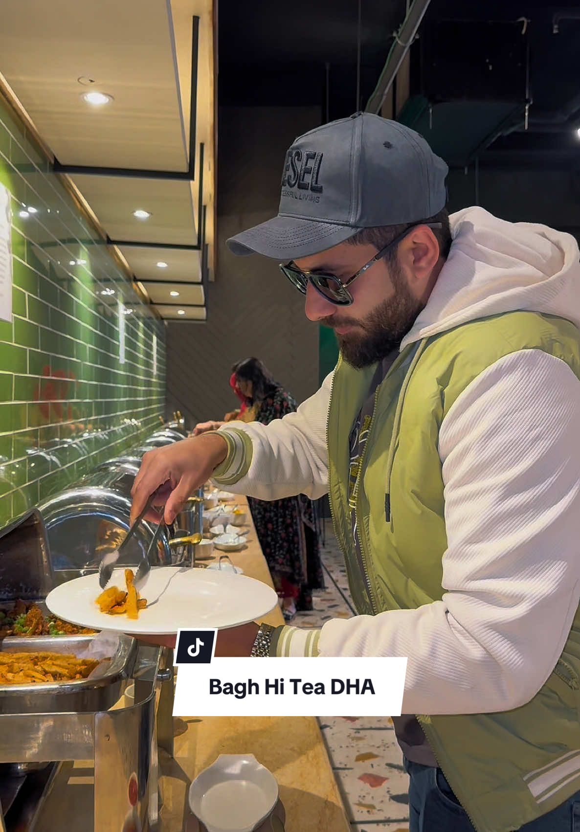 #Foodie #FoodFestonTikTok #resturant #lahore #desifood #biryani #haleem #chicken #foodblogger #pizzalover #bagh #foodtiktok #foryou #spicy #spicyfood #rice #foodiesoftiktok #foods #sauce #mint #foodreview #kabab #barbecue #foryoupage #viral #haseebee #voiceover #Vlog 