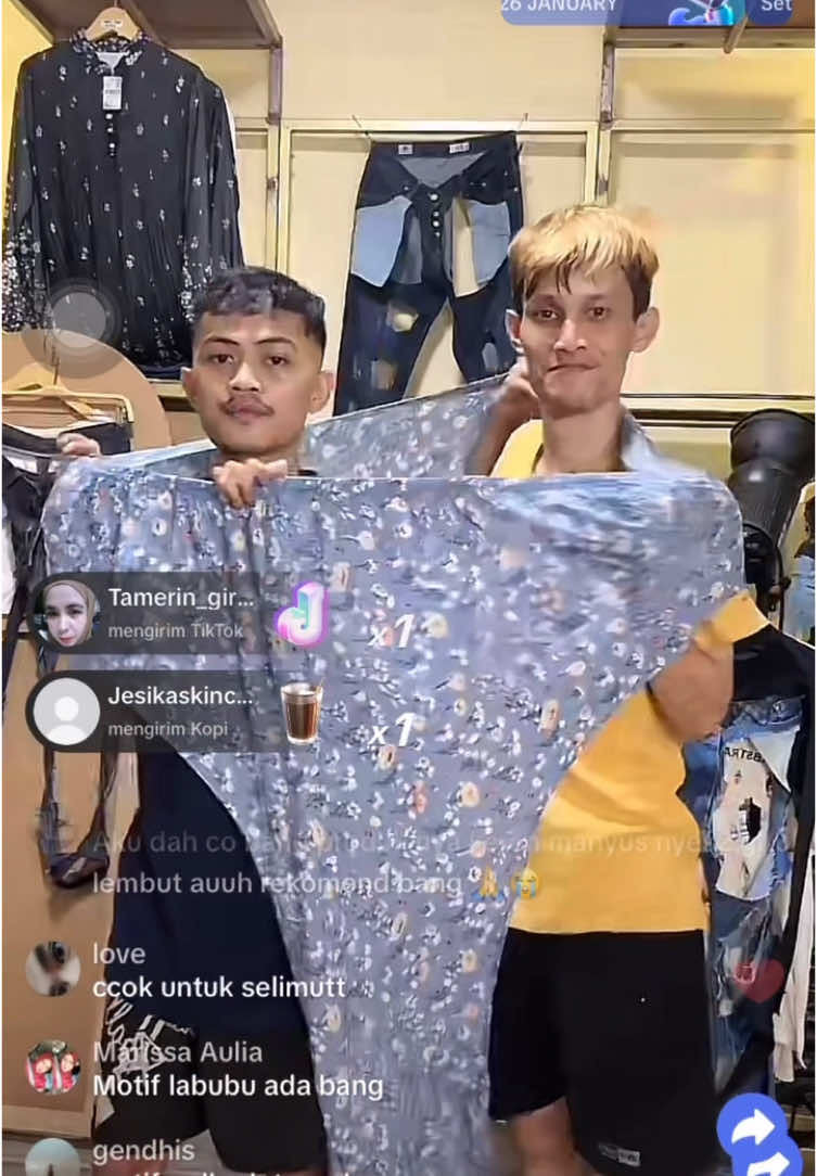 Kalo aku lama balas chat, berarti aku lagi CO barang abang ini🤣😭😭😭😭#CapCut #live #lucu #ngakak 