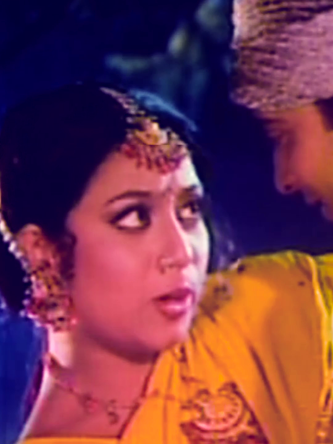 পিঞ্জিরার পাখিটা দিবানিশি ছটফটায় ... ♪♪ #foryoupage #foryourpagetiktok #foryourpage #foryourpages #foryou #bangla #gaan #shakibkhan #shabnur