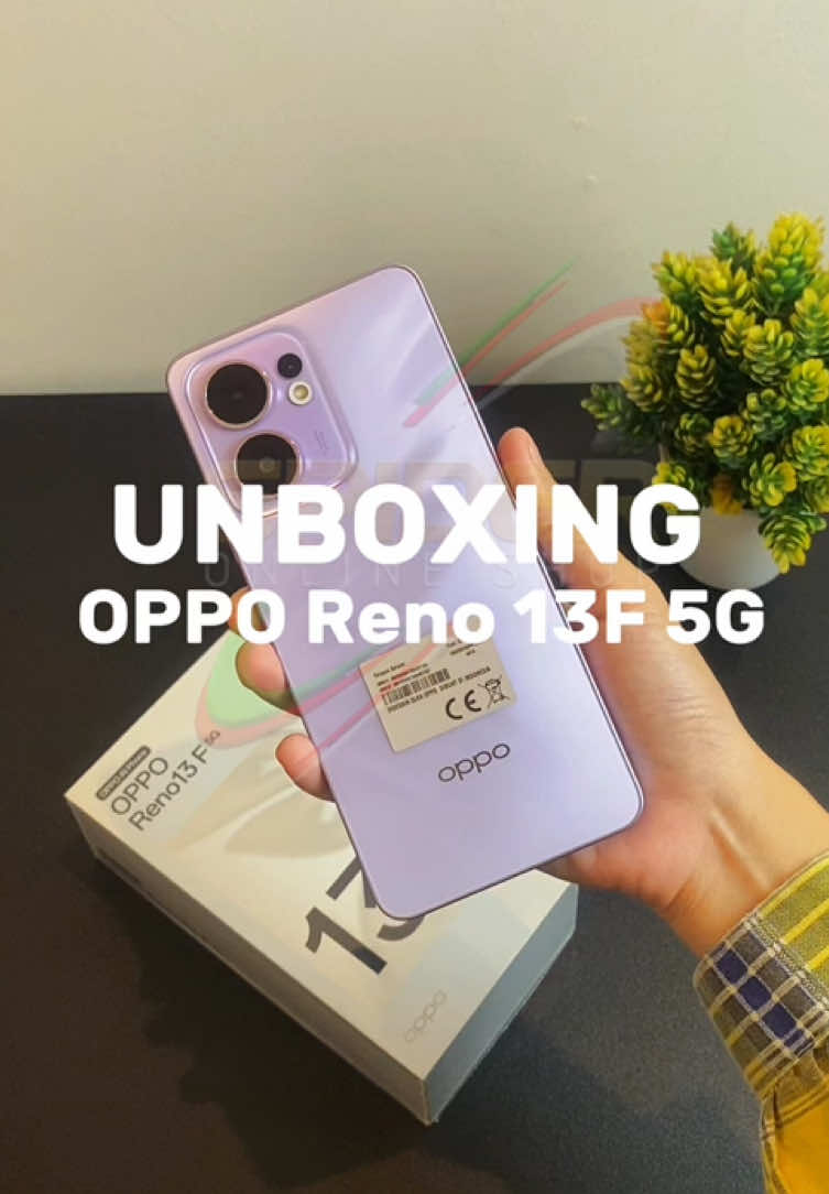 Unboxing Oppo Reno 13F 5G. Harganya cuma 4 jutaan aja tsay!! Klik keranjang kuning mumpung ada promo😍😋 #unboxing #opporeno13f5g #opporeno13series #fyp #foryoupage #viral #oppo 