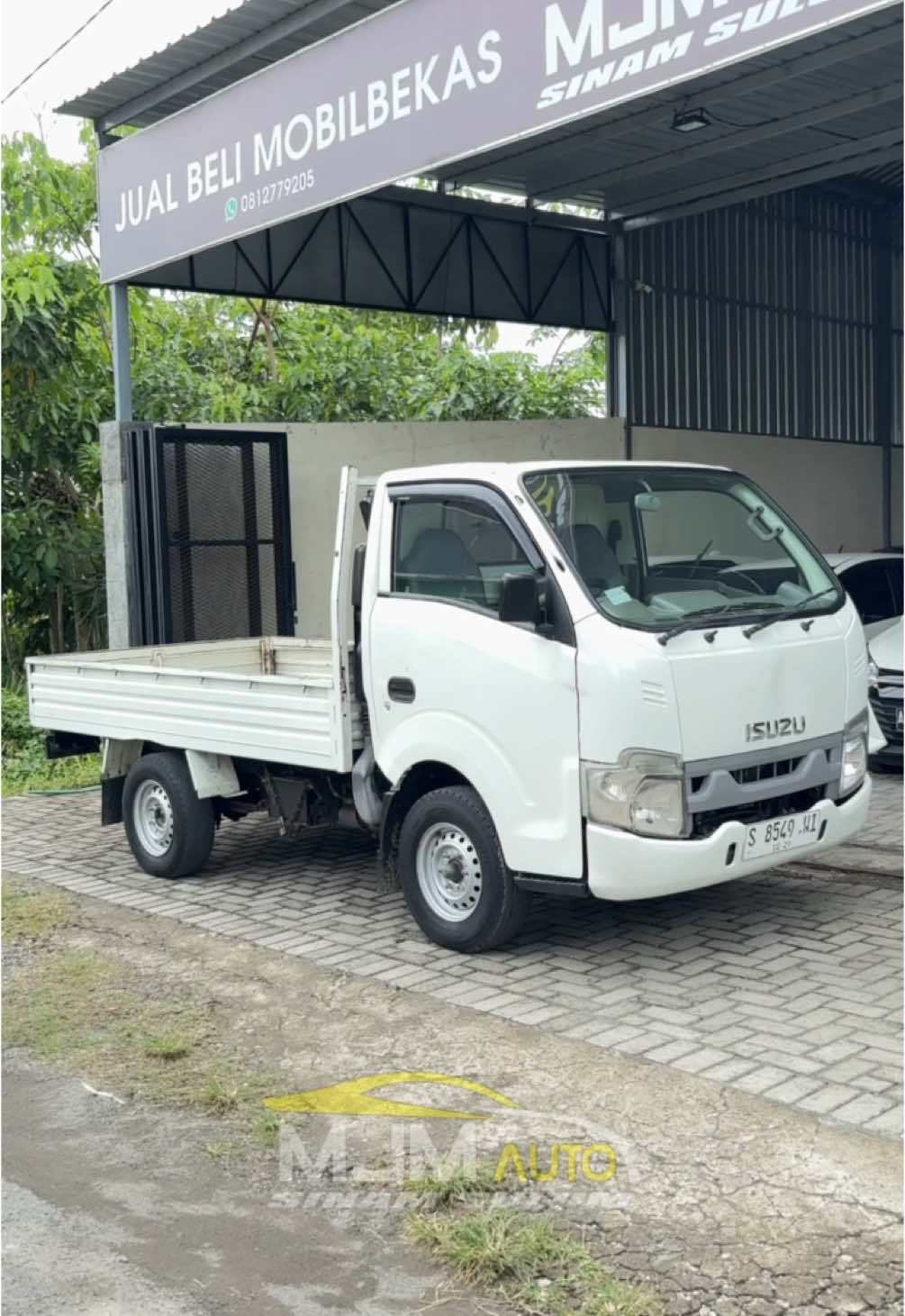 Available ✅ Isuzu Traga 2019 ▫️Mesin Normal tanpa kendala ▫️Interior/exterior sudah salon ▫️Kaki-kaki senyap nyaman ▫️Bebas laka dan banjir ▫️Manual transmisi ▫️Tangan pertama dari baru Harga Rp182.000.000 Nego 💰Pembayaran bisa cash maupun kredit  🚗Melayani tukar tambah kendaraan 📍Kediri selatan #isuzu #traga #isuzutraga #pickup #truk #trukkediri #mobilkediri #mobilmurah #mobilbekasberkualitas 