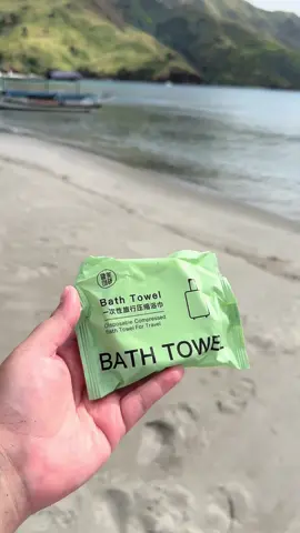 Di to mahal, parang ikaw. Eme. 😂🤗 Never ka na magdadala ng towel mo galing bahay. Ito, maliit, makapal, malaki, nakakatuyo at madali bitbitin. Jusko, hindi to pwede mawala sa travel mo dzaii. Check out sa yellow basket ❤️✨ #creatorsearchinsights #fyp #fypage #disposablebathtowel #disposabletowel #compressedtowel #compressedbathtowel #trending #bathtowel #travel #camping #beach #beachessentials #campingessentials #travelessentials 