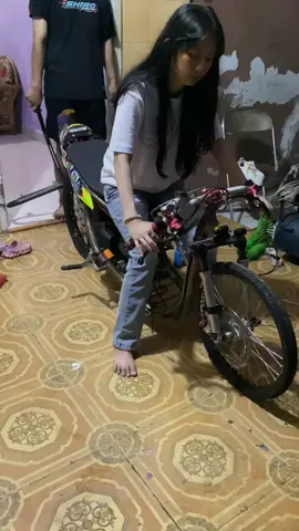 Udah gelep ini masih aja ada yang benci#palembang #fyp #racegirl #ilegalrace #dragbike 