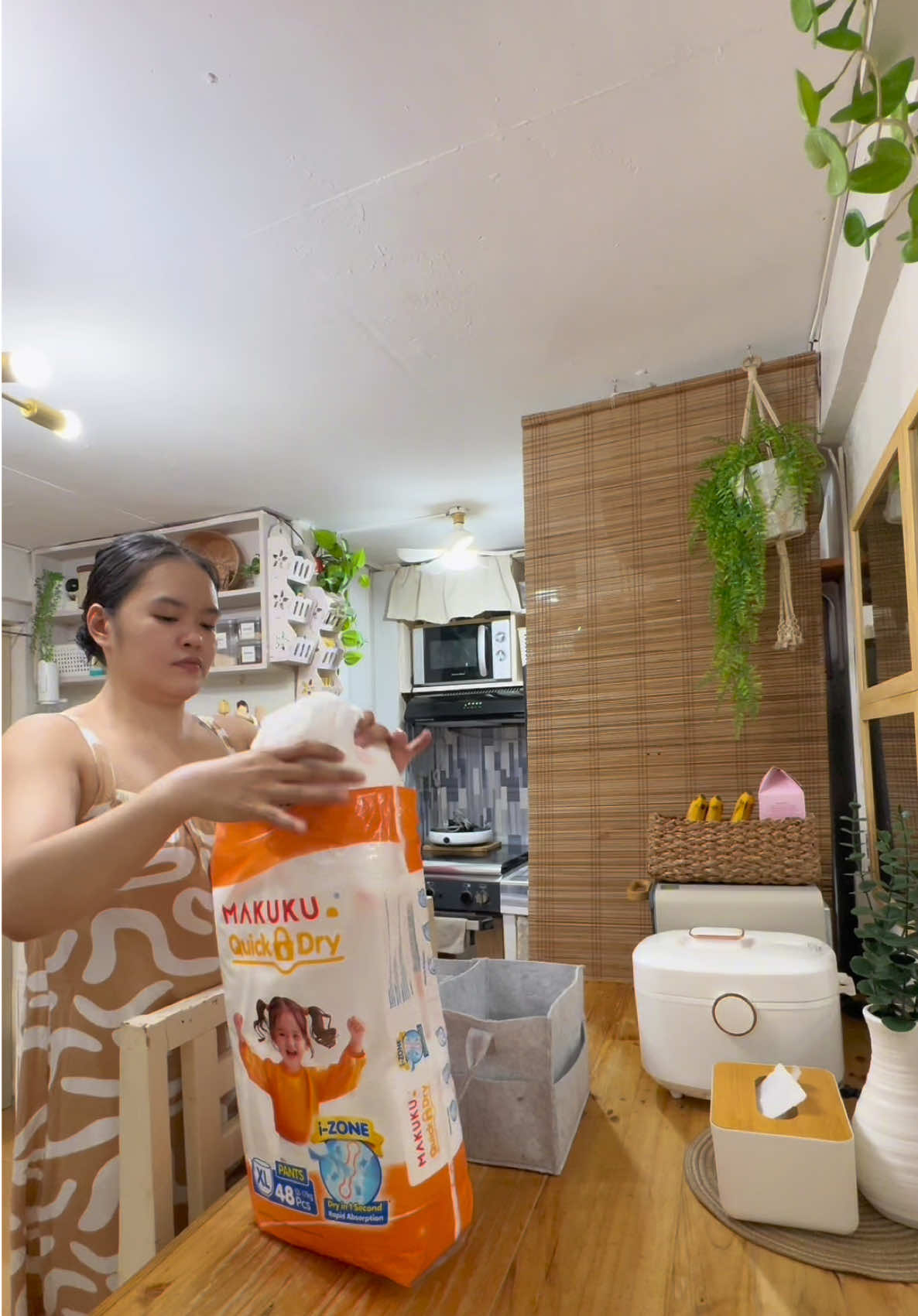 NAKA-BUY 1 TAKE 1 LAGI 😍.. @MAKUKU PH @Makuku Global #quickdrymakukuph #fyp #foryoupage #babyessentials #BabyDiapers #babyfinds #diaper #trending #viral #fyp #rodalenenavarro 