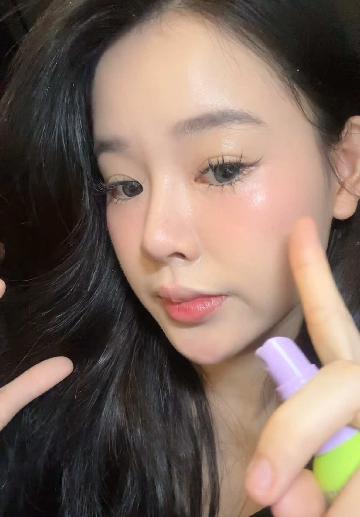 Xem lại ngay điii nhá👉🏽 #dazzlemeth #DazzlemeDewySpray #Xịtkhóatrangđiểm #DazzleMe #getagripmakeupsettingspray