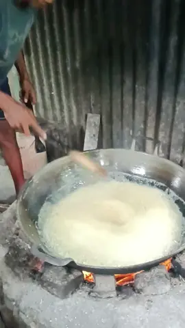 PROSES PEREBUSAN AIR MIRA KELAPA MENJADI GULA#gula #gulamerah #gulamerahasli #gulamerahmurni #gulamerahkebumen #gulajawakebumen #kebumen 