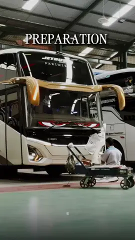 one is great two is fun #skajaya #sewabussolo #jetbus5 #sewabispariwisata #sewabus 