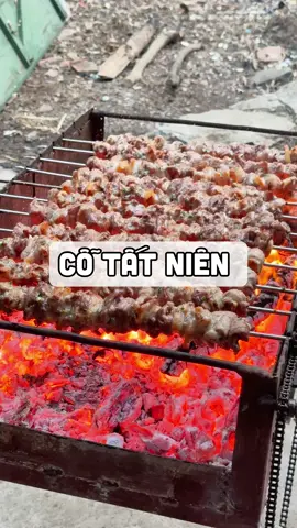 Về quê ăn tất niên cùng bố mẹ. Cứ ngoài 23 tháng Chạp là trưa ăn 1 nhà tối ăn 1 nhà. Chỉ toàn cỗ tất niên thôi #chinoitro 