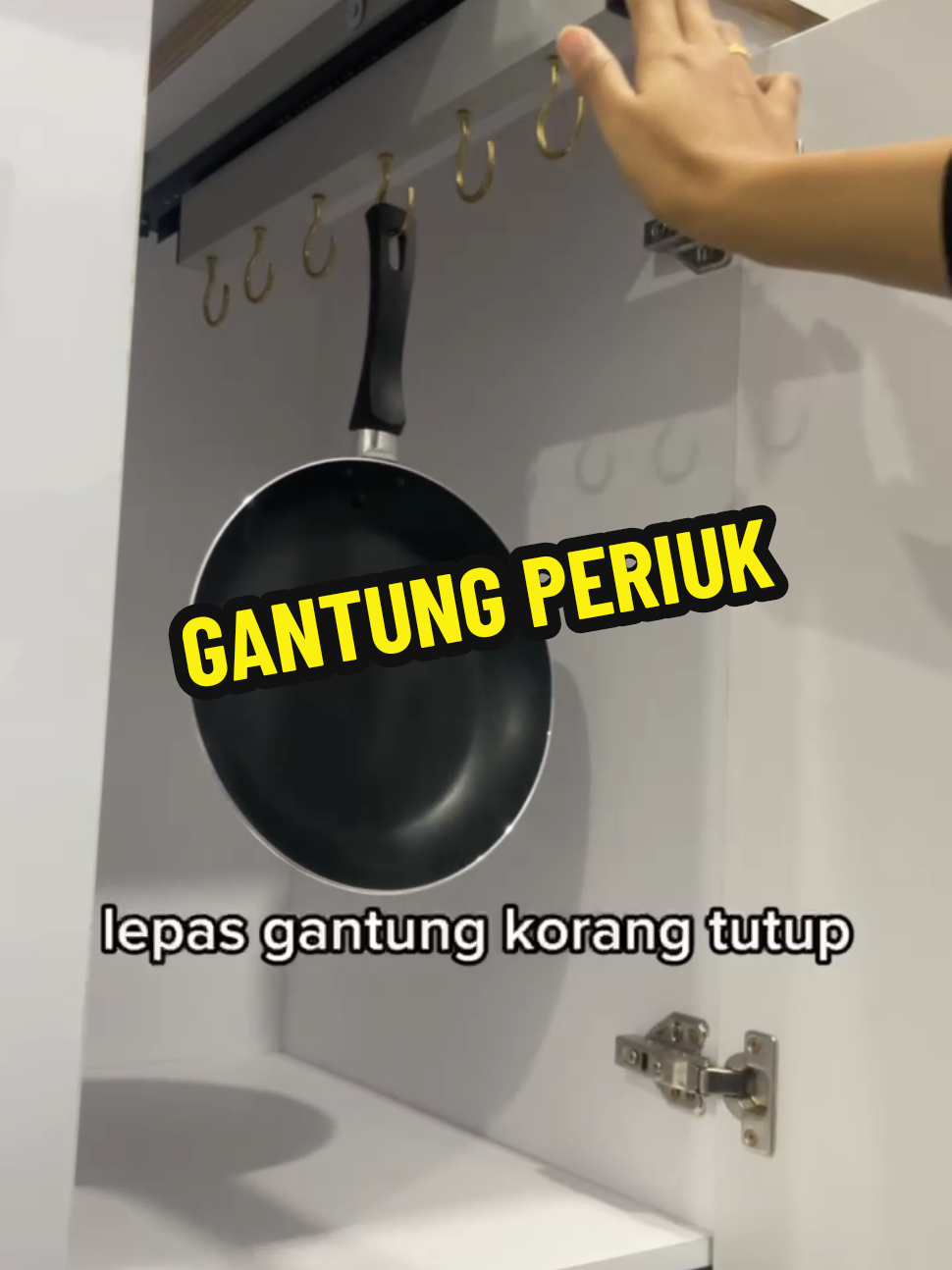 GANTUNG PERIUK TERSOROK