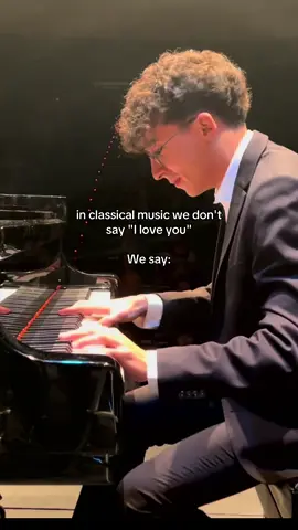 Ignorad mi cara de sufrimiento 🥹🎹 #piano #rachmaninoff #pianoconcerto #pianist #rach2 #orquestra #classicalmusic #fyp #parati 